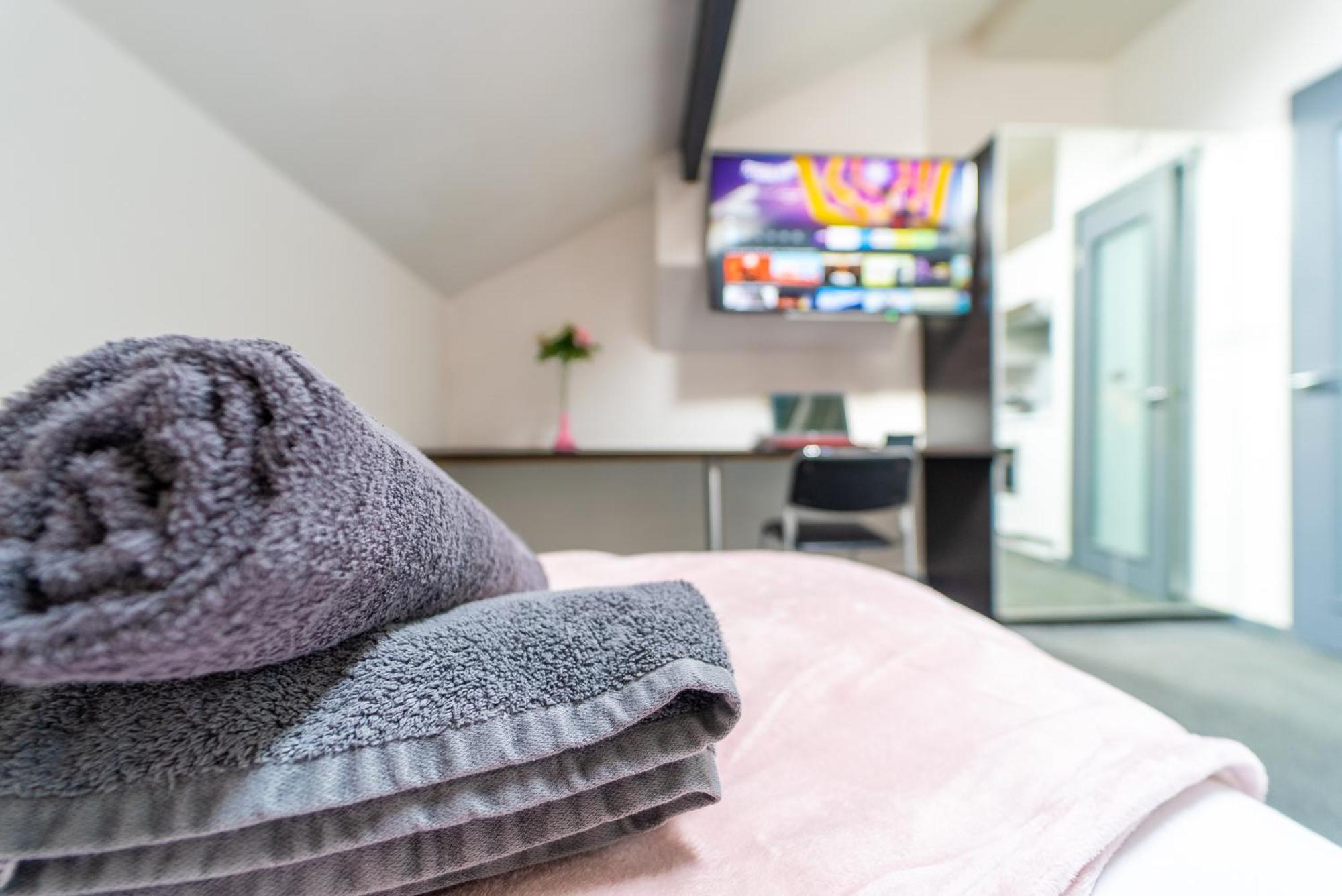Remarkable 1-bed In Apartment