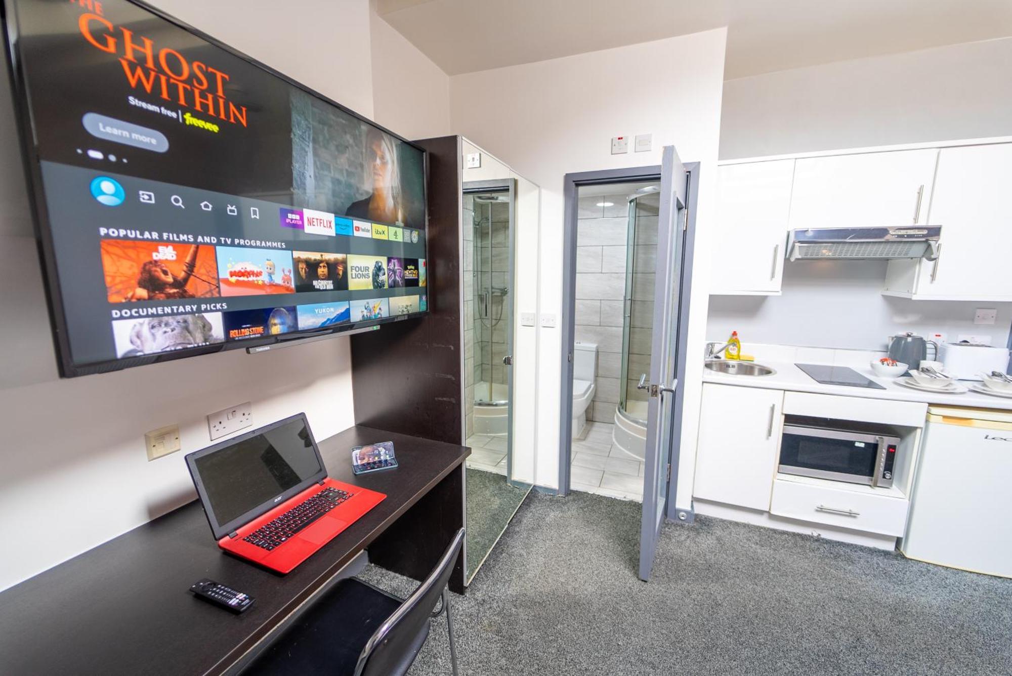 Remarkable 1-bed In